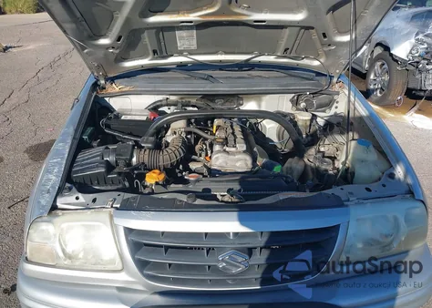 2002 Suzuki Vitara Jlx from USA, damaged, VIN 2S3TD52VX26104384